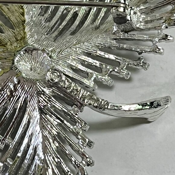 Vintage Sarah Coventry Silver Tone Maple Leaf Brooch Pin Filagree Design - Picture 4 of 7